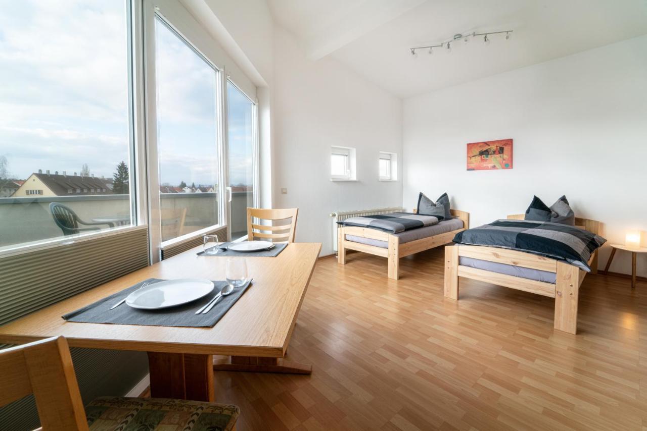 Pension Schweizer Laupheim Exteriör bild