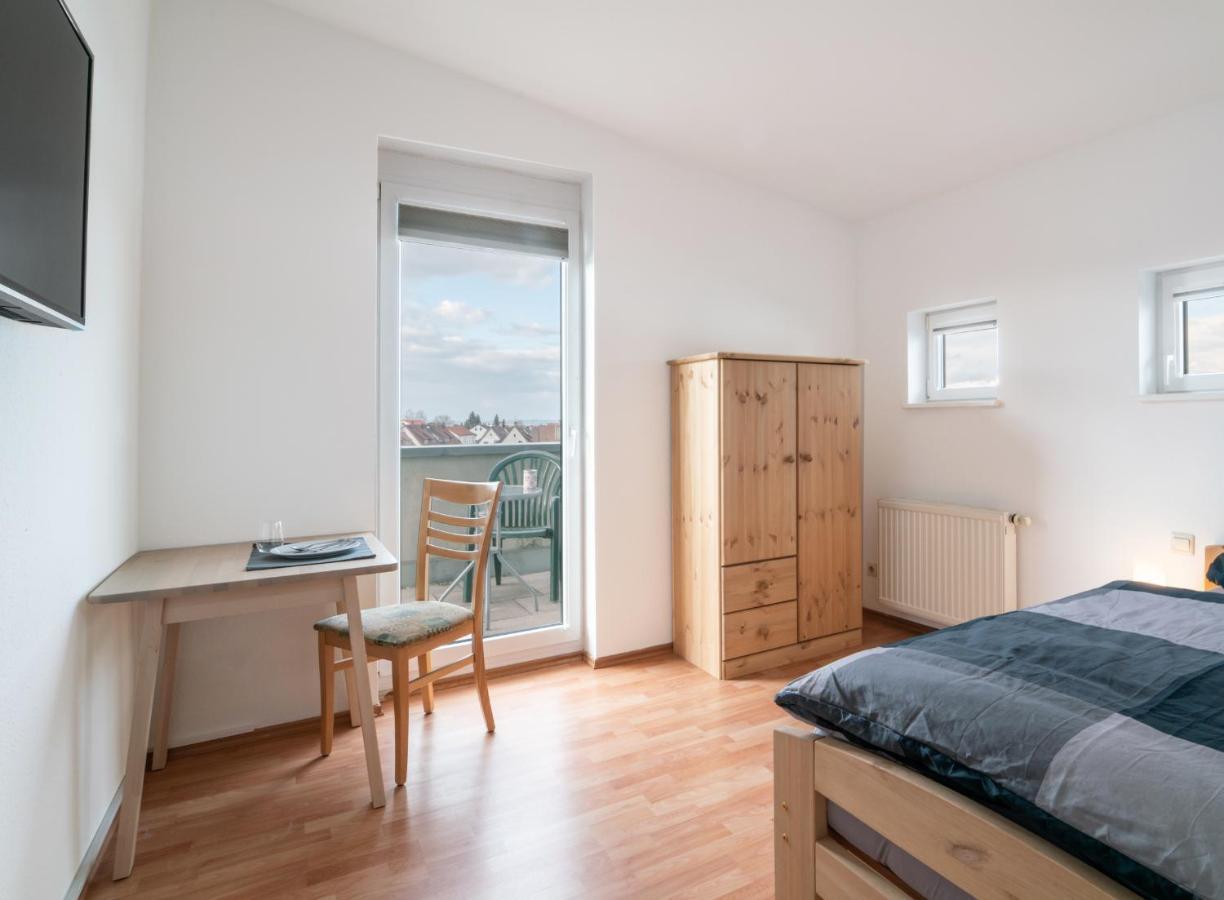 Pension Schweizer Laupheim Exteriör bild