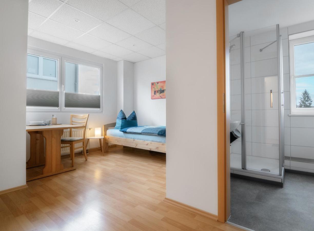Pension Schweizer Laupheim Exteriör bild