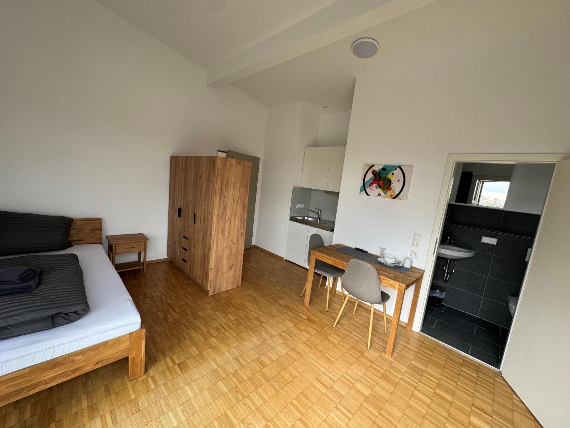 Pension Schweizer Laupheim Exteriör bild